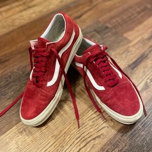 Vans - Suede - Like New - Helio Eco Dry Red and White Sneakers
